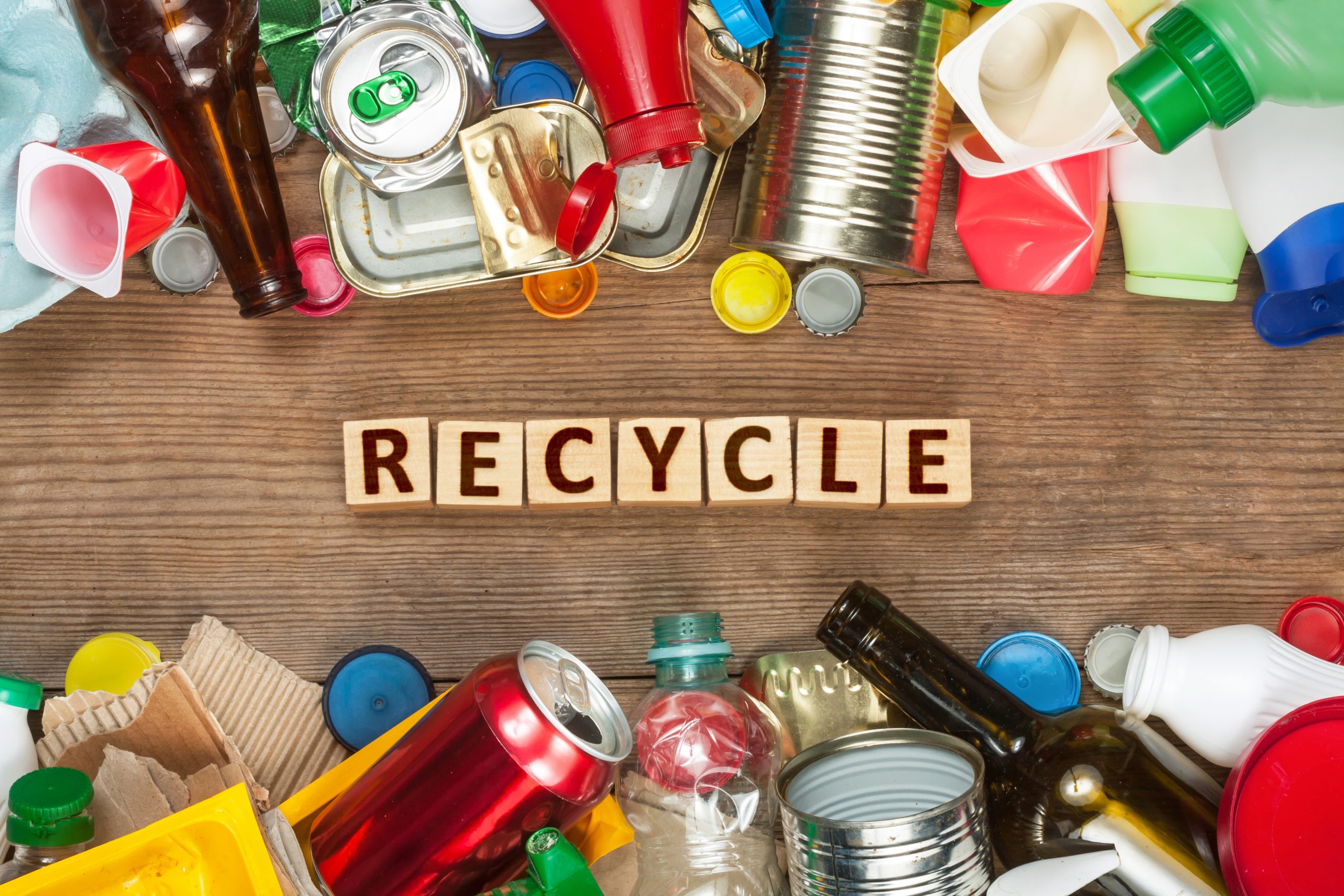 Ambalaje reciclabile din care se pot confectiona alte obiecte